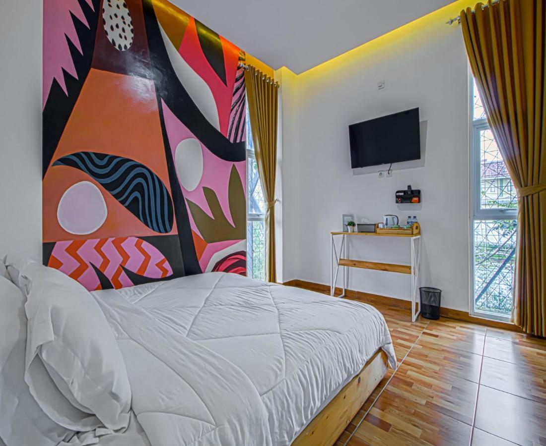 D'Journey Hotel Lembang Eksteriør bilde