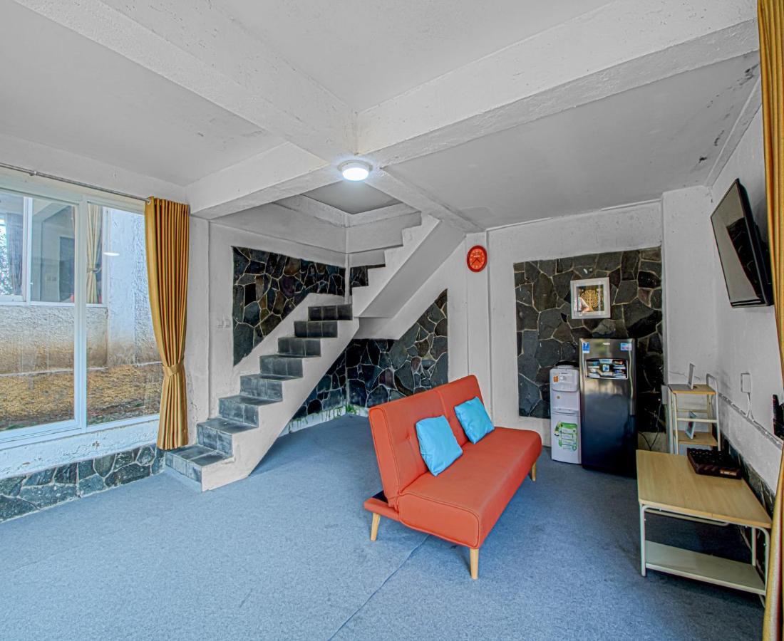 D'Journey Hotel Lembang Eksteriør bilde