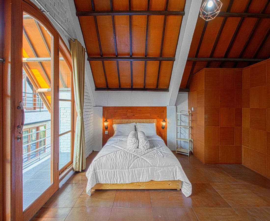 D'Journey Hotel Lembang Eksteriør bilde