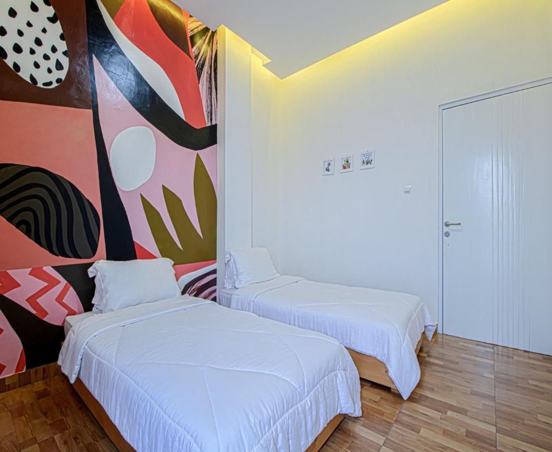 D'Journey Hotel Lembang Eksteriør bilde