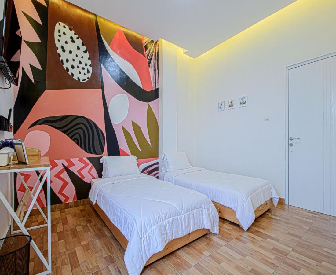 D'Journey Hotel Lembang Eksteriør bilde