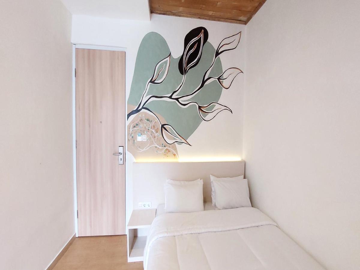 D'Journey Hotel Lembang Eksteriør bilde