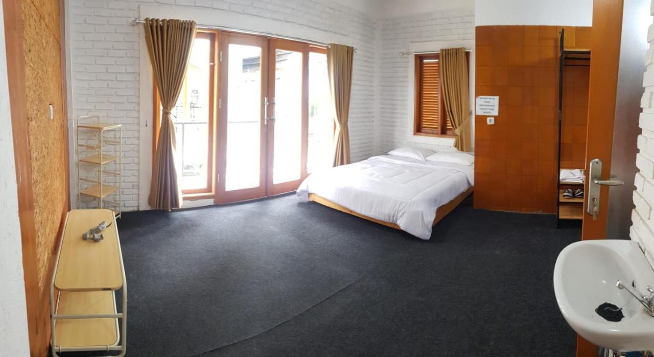 D'Journey Hotel Lembang Eksteriør bilde